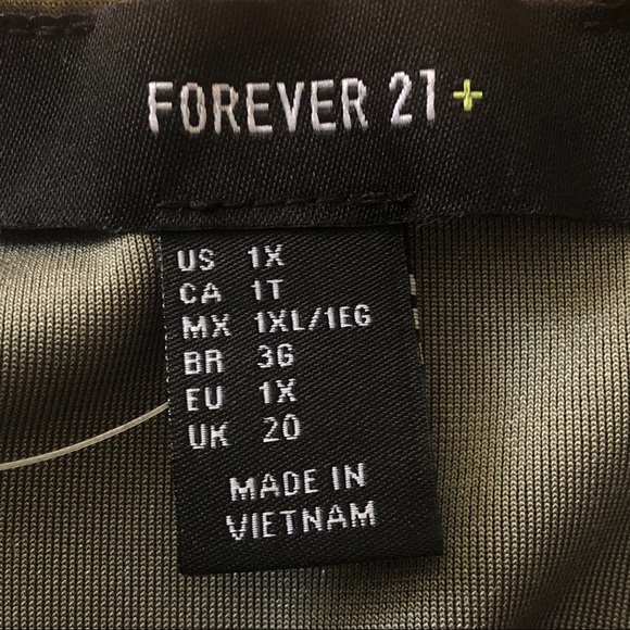 Plus Silver Sage Crushed Velvet Skater Dress - Picture 5 of 5